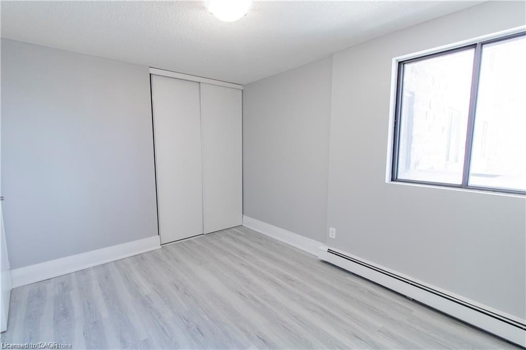 Additional image 6 of 406-4422 Huron Street, Niagara Falls, ON, L2E 7C8