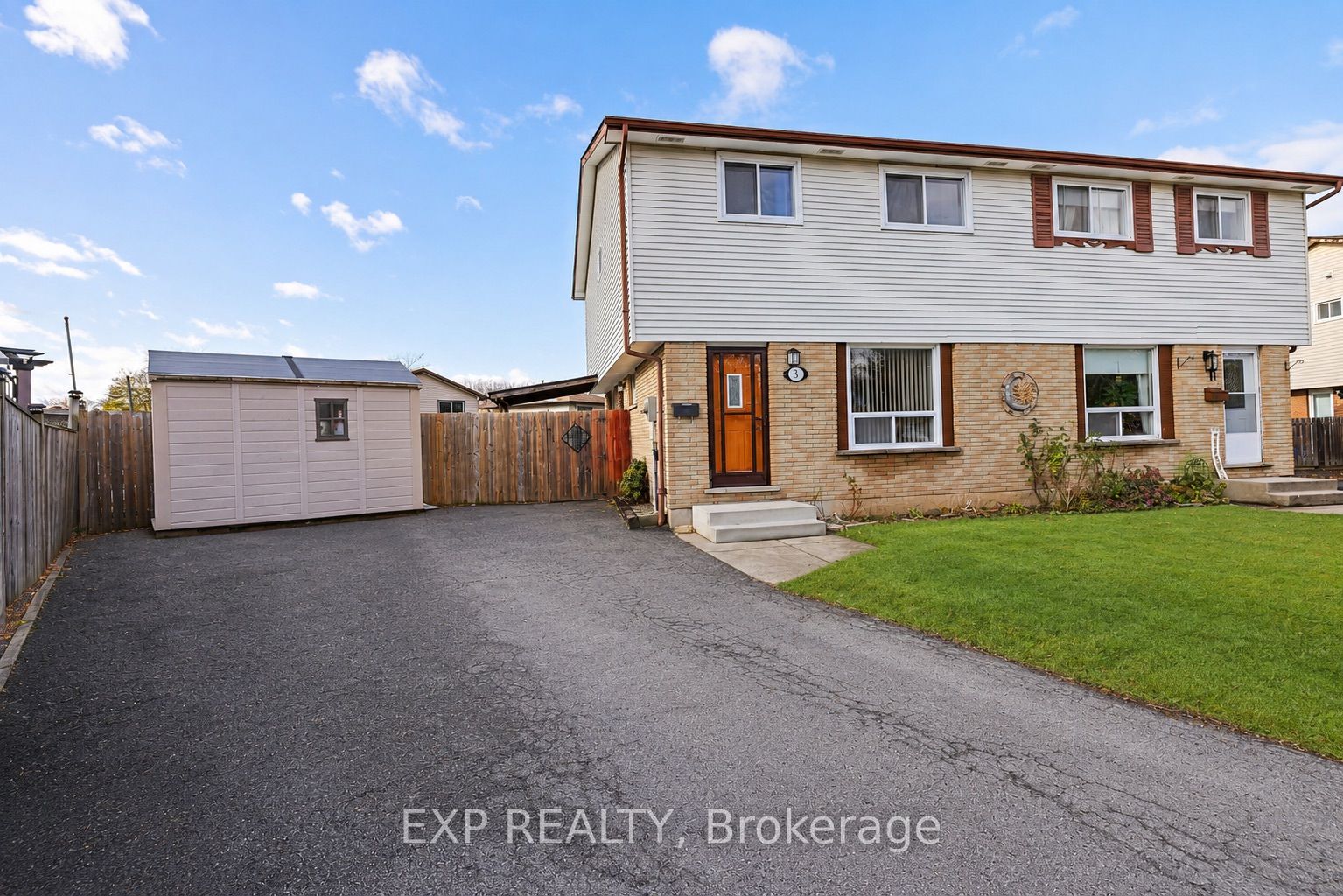 Additional image 2 of 9 Cleveland Place, Hamilton, ON, L8J 1M9