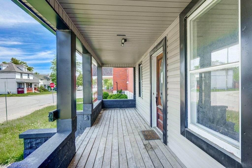 381 Pierre Avenue, Windsor, ON, N9A 2J7 photo 4