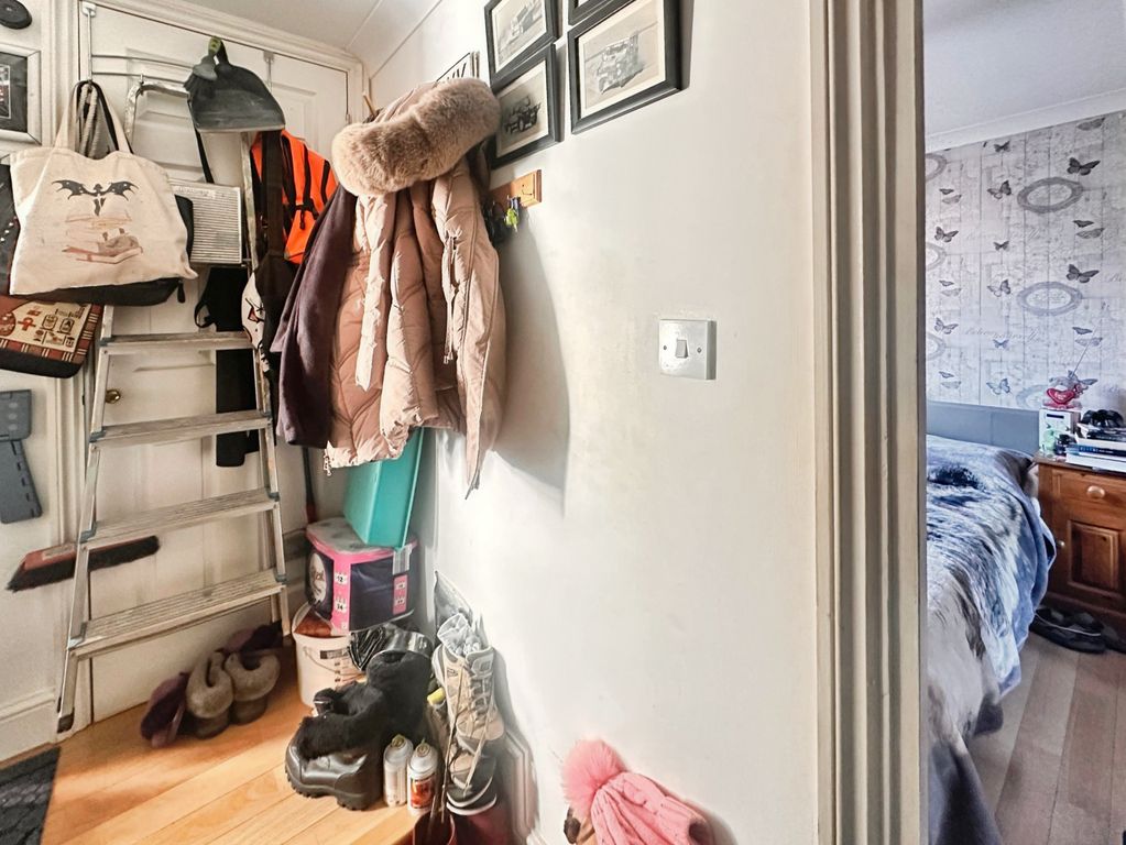 Additional image 8 of 1 bed flat for saleHigh Street, Sheerness ME12