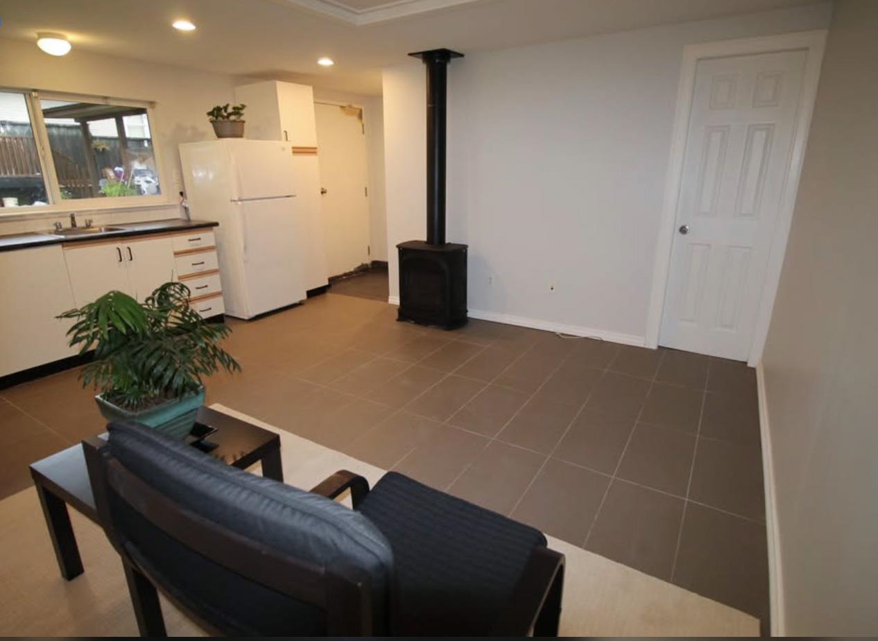 737 Robinson , Coquitlam, BC, V3J 4E9