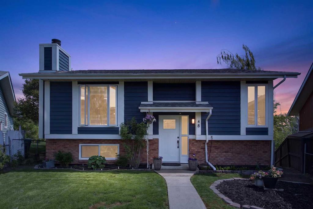 48 Shawcliffe Place, Calgary, AB, T2Y 1H5