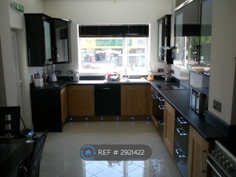Colwick Rd, Nottingham NG2, Room to rent