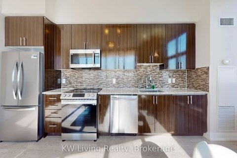 Additional image 7 of PH15-7161 Yonge Street, Markham, ON, L3T 0C8