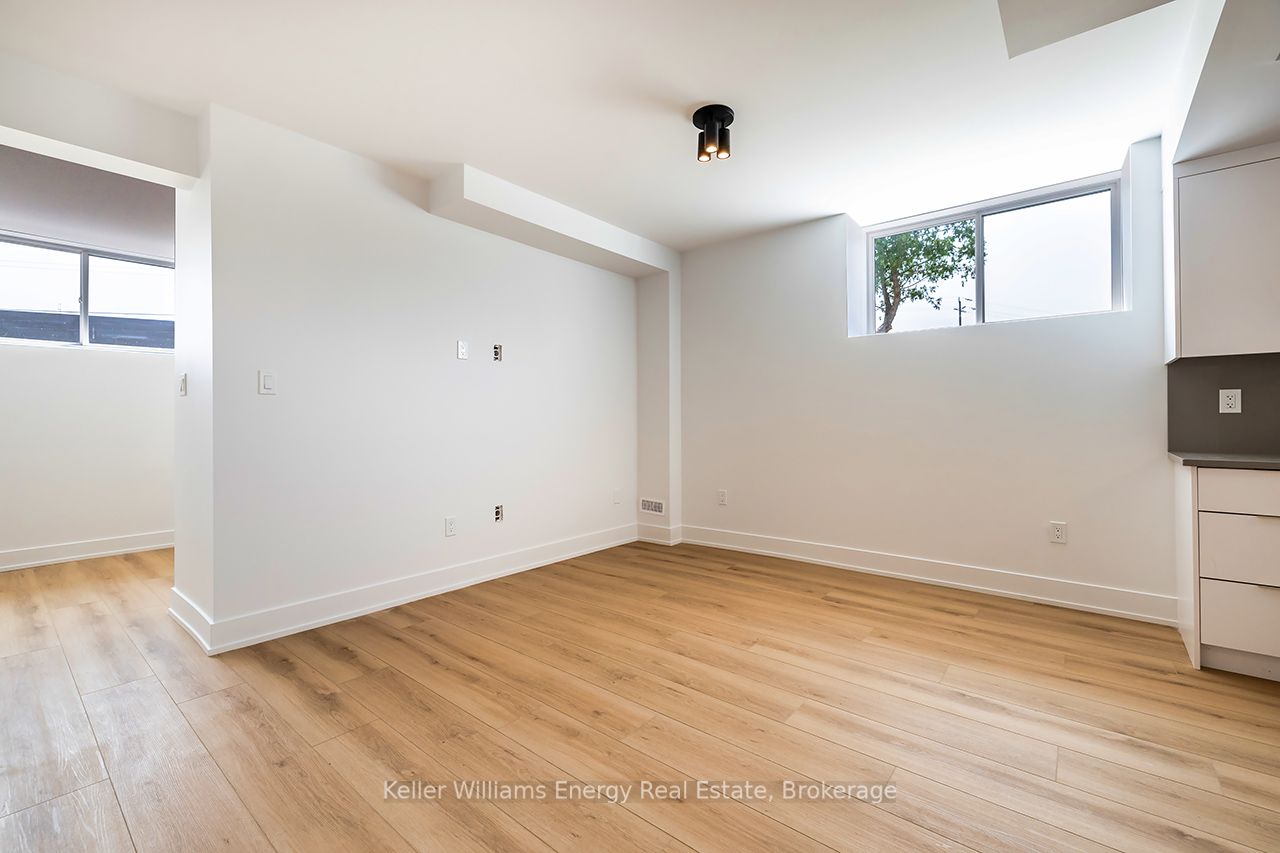 2246 Highway 2 - Lower Unit N/a, Clarington, ON, L1C 6C3 photo 5