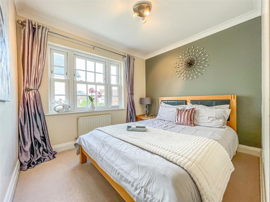 Additional image 27 of 5 bed detached house for saleAshingdon Heights, Rochford SS4