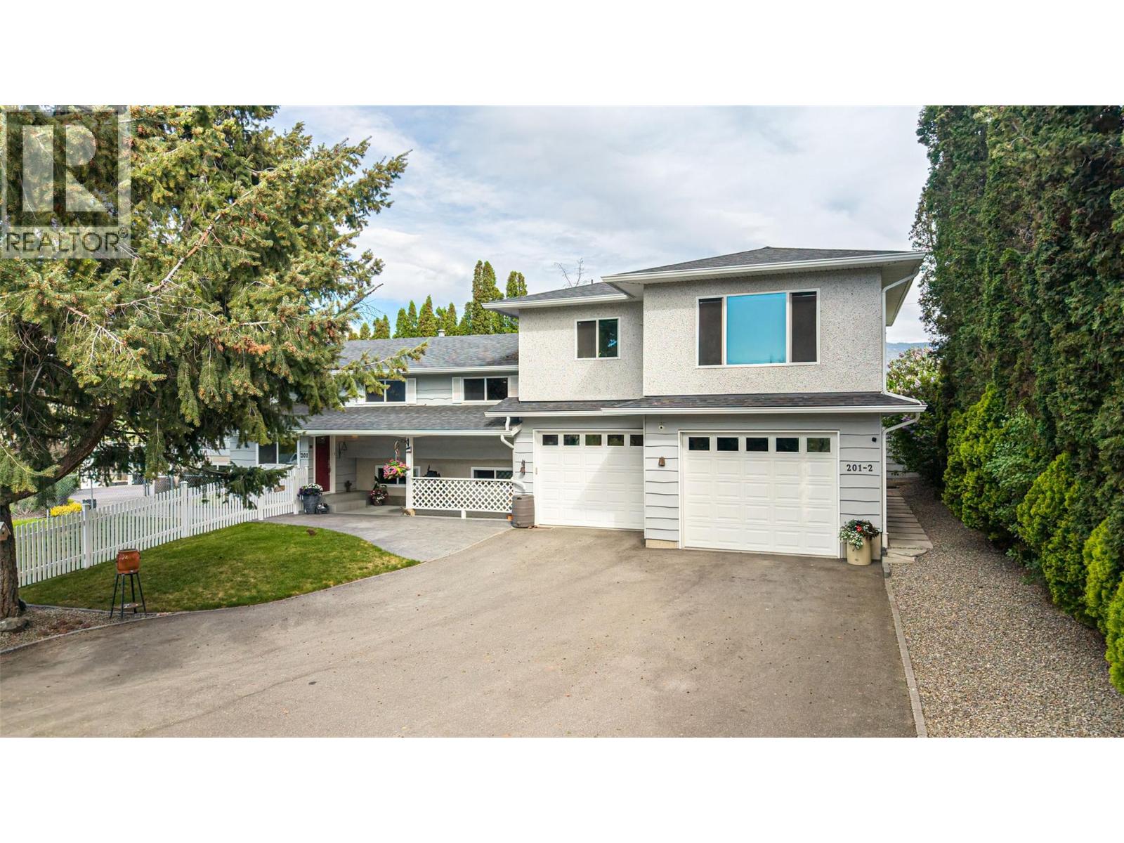 201 Mail Road, Kelowna, BC, V1V2G6 photo 4