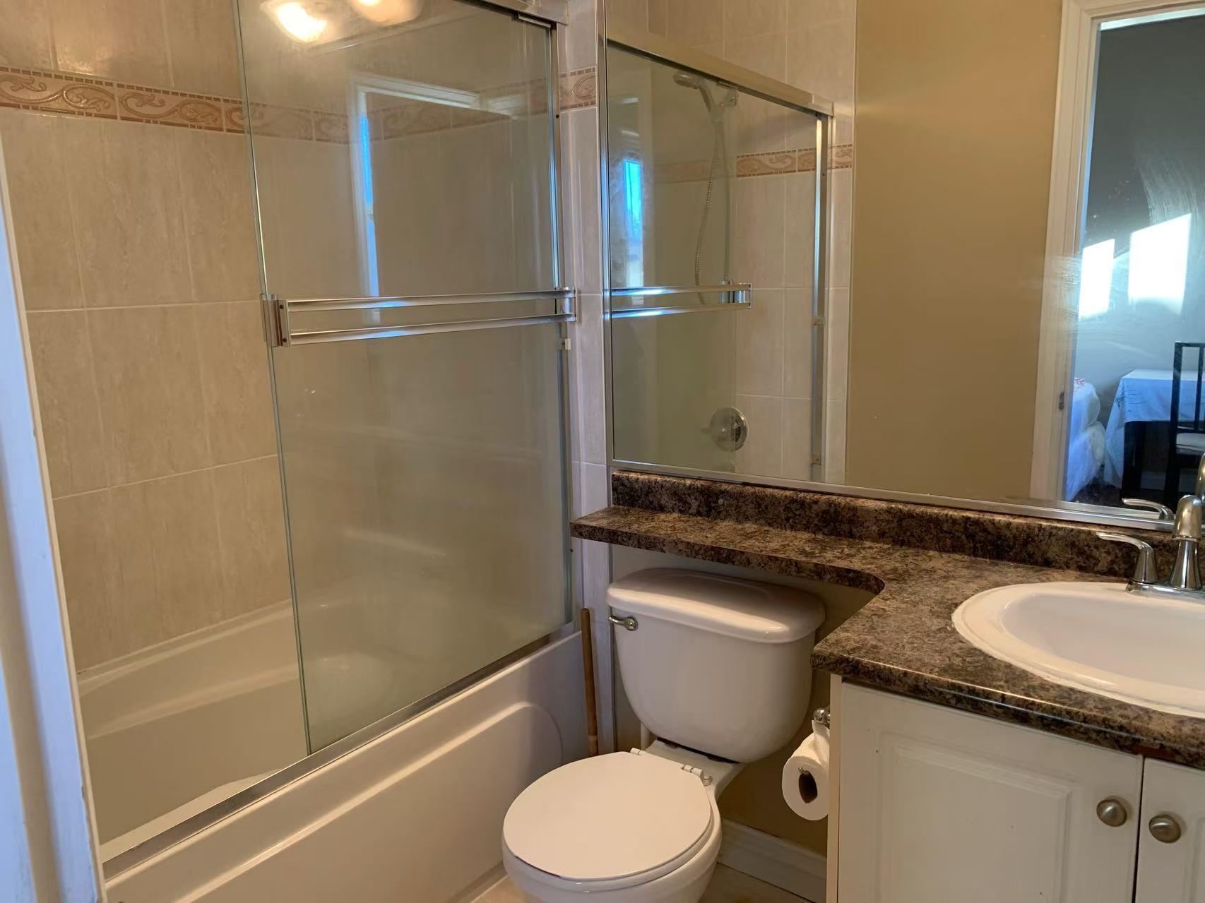 Master Room -11371 Cambie Road, Richmond, BC, V6X 1L3 photo 5