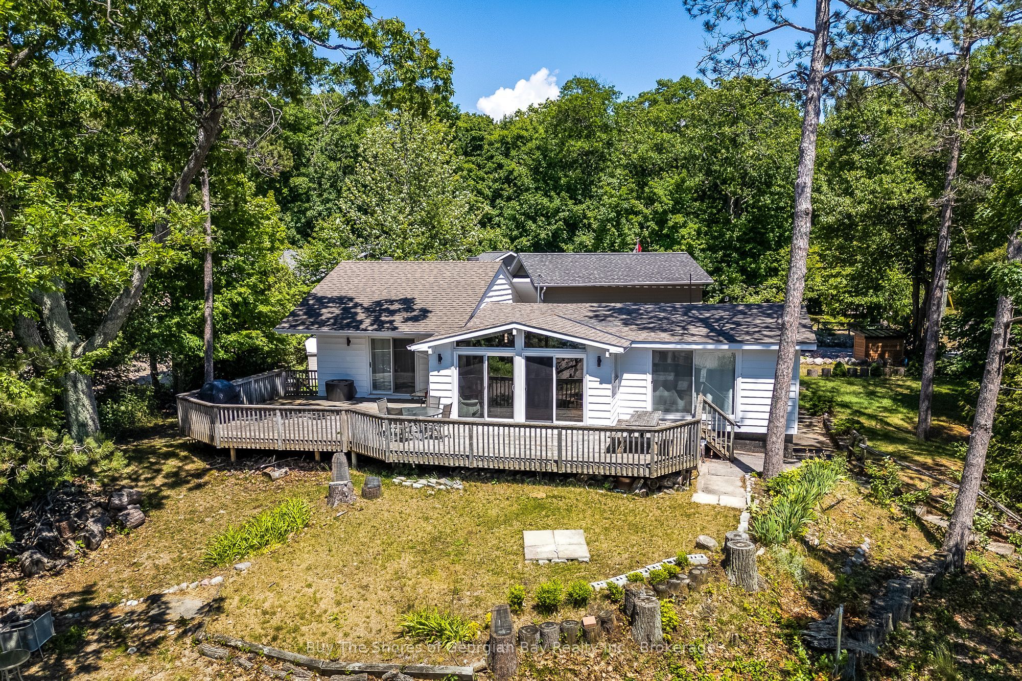 8 Nassau Court, Tiny, ON, L9M 0H3