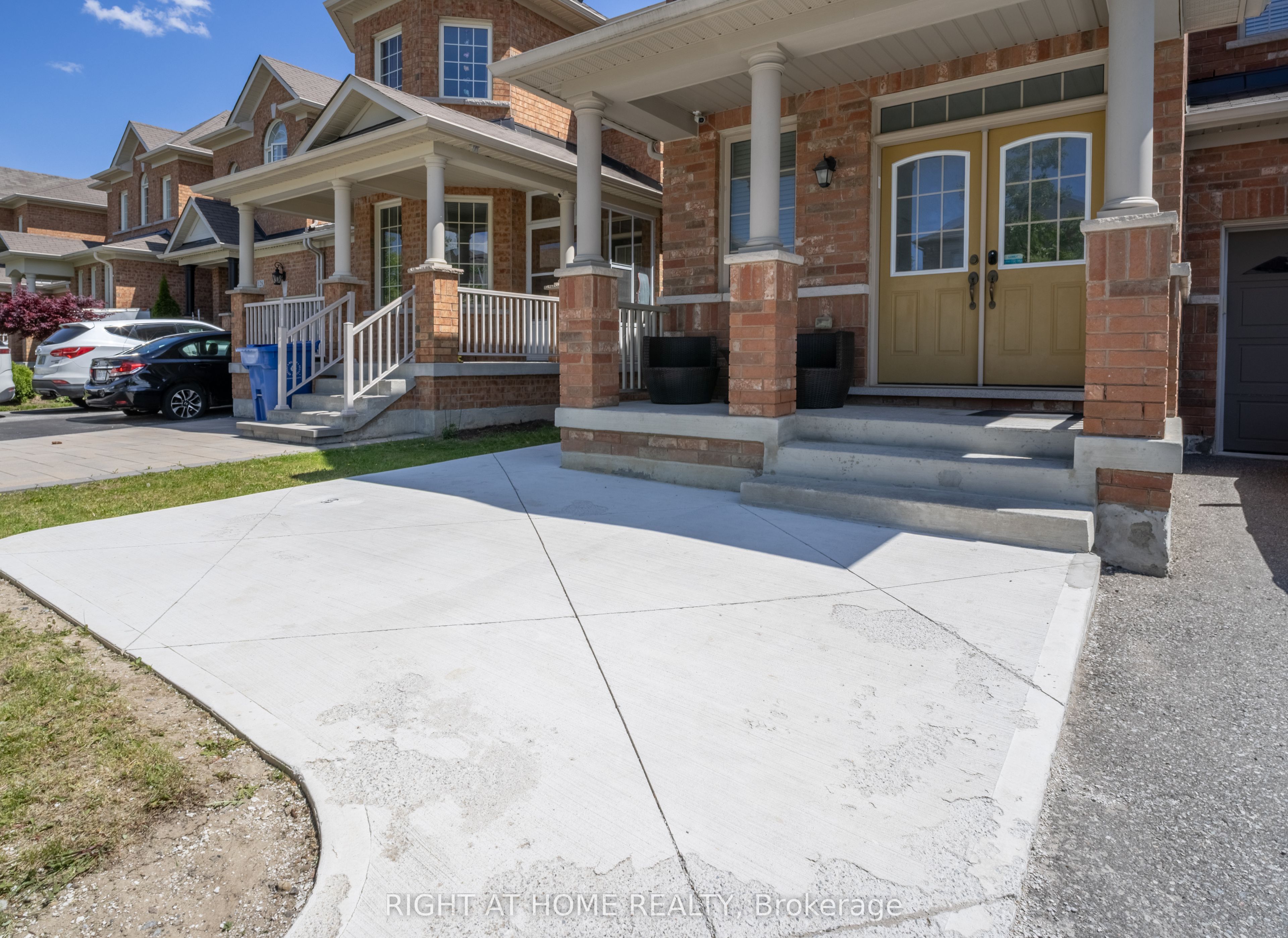 136 Durhamview Crescent, Whitchurch-stouffville, ON, L4A 1H4 photo 2