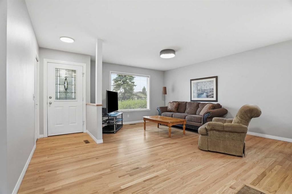 Additional image 6 of 101 Aspen Crescent, Airdrie, AB, T4B 1K6
