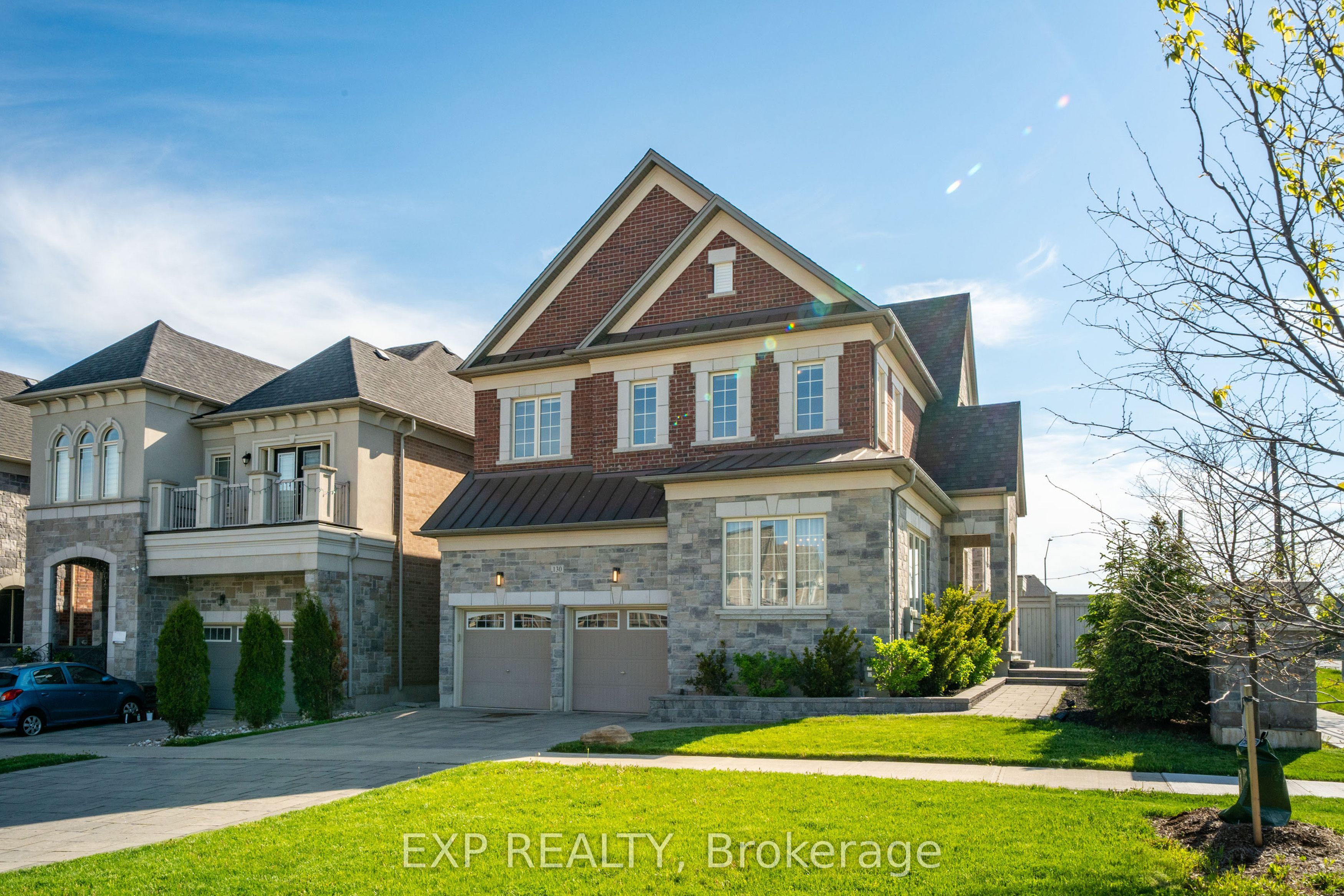 130 Drizzel Crescent, Richmond Hill, ON, L4E 1G8 photo 2