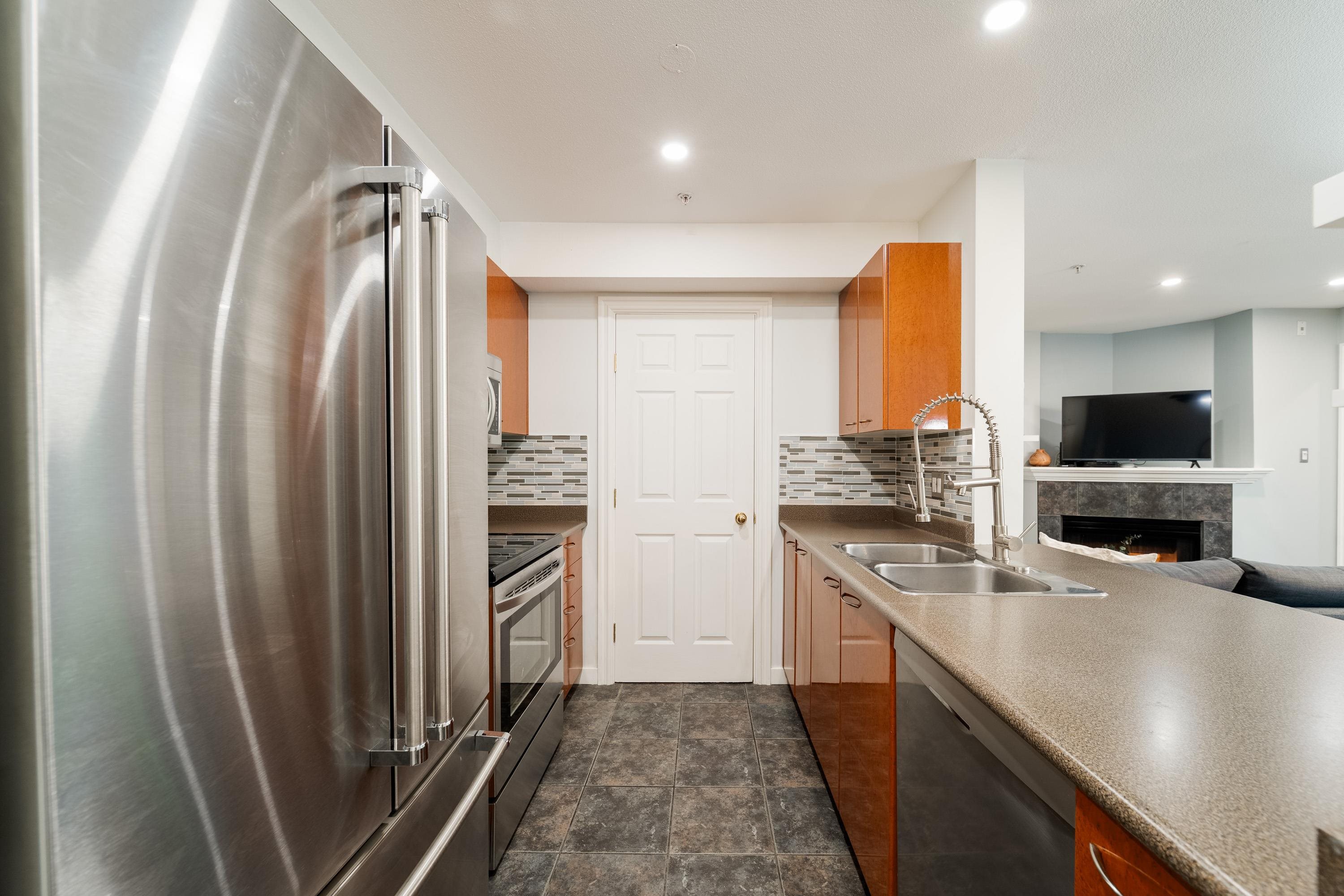 201-1688 8th Avenue E, Vancouver, BC, V5N 1T5 photo 4