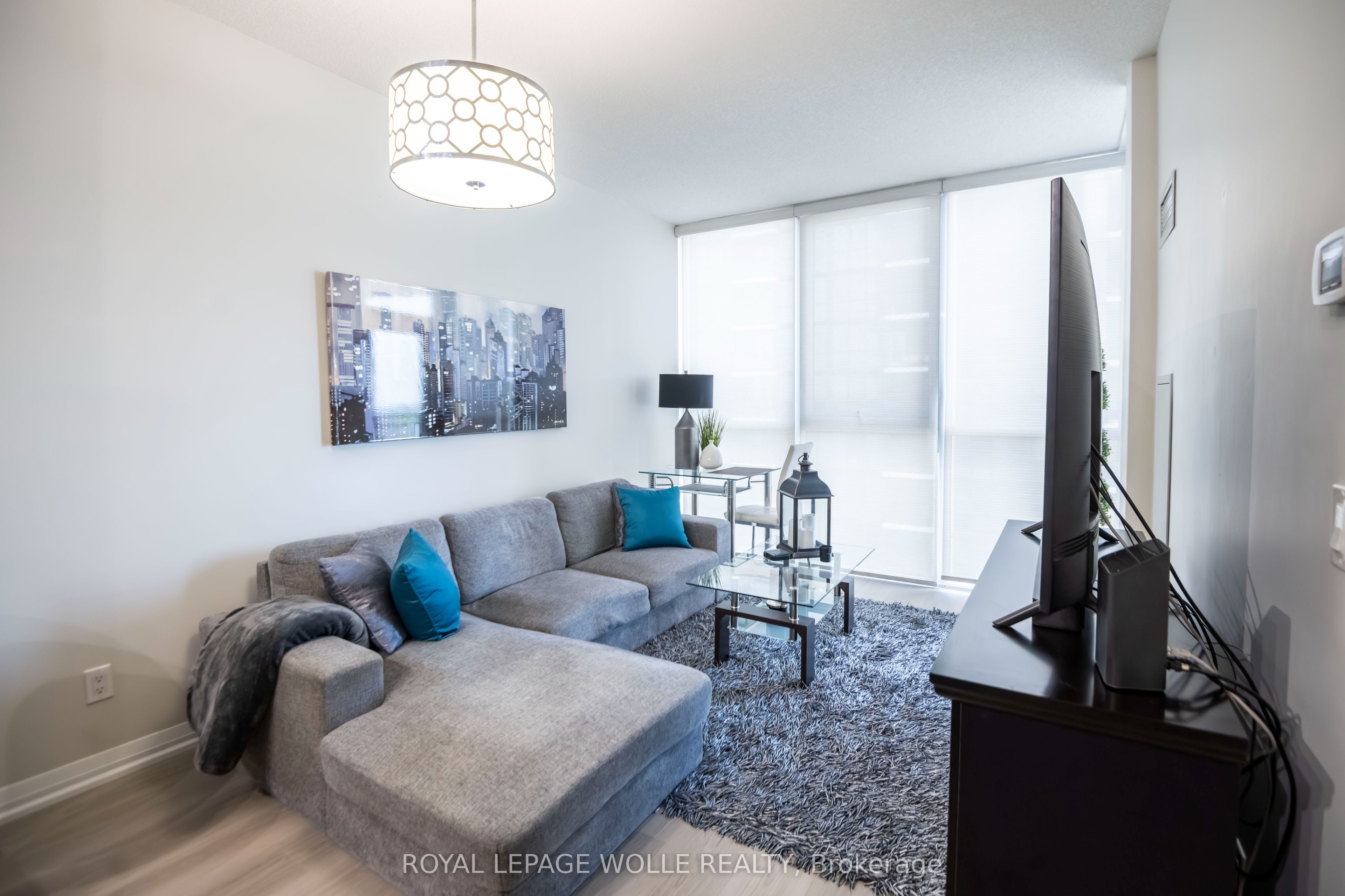 Additional image 3 of 1601-75 Eglinton Avenue W, Mississauga, ON, L5R 0E5