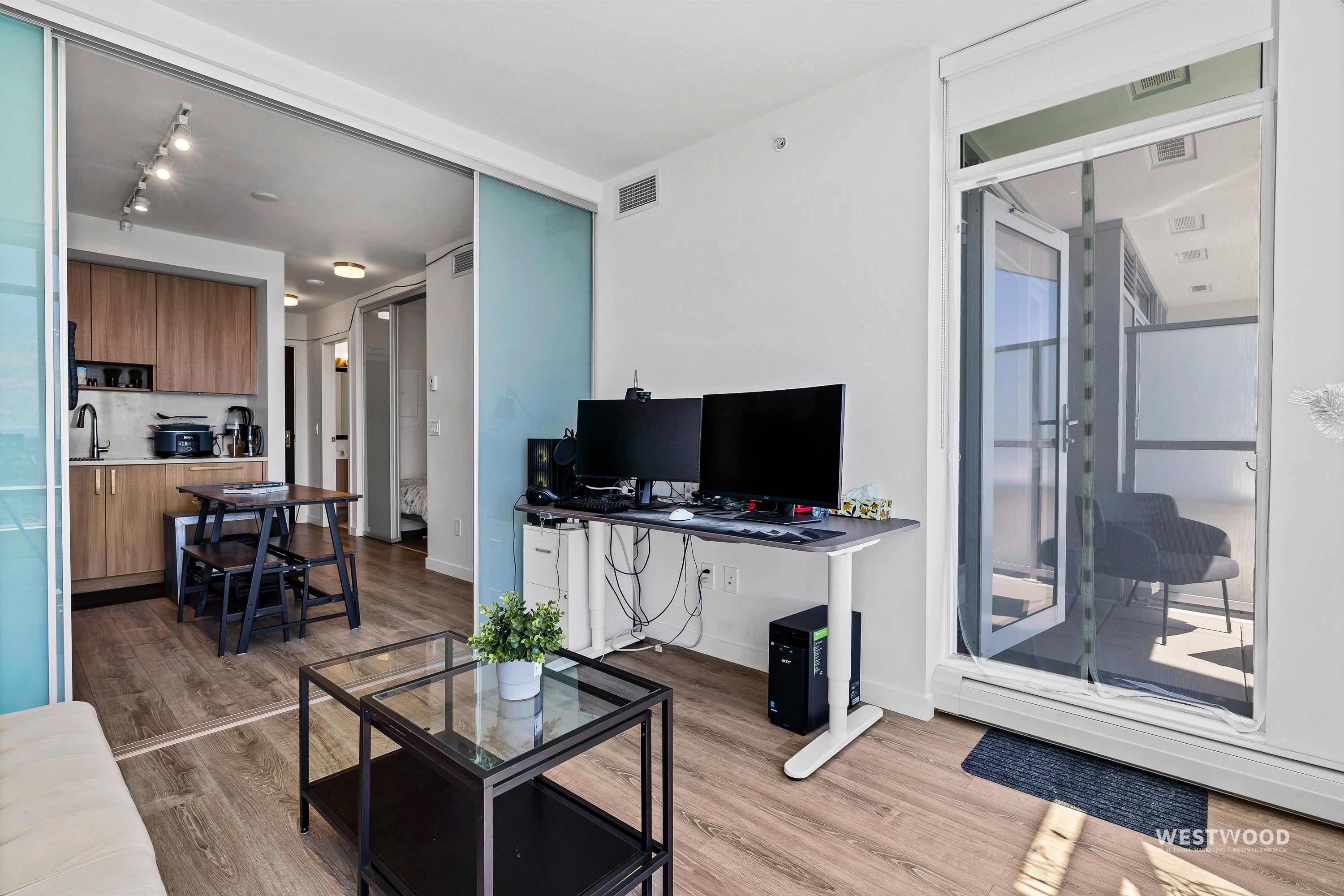 Additional image 4 of 3510-13350 Central Avenue, Surrey, BC, V3T 0S1