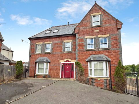 Willow Corner, 29A Highgrove Street, Reading, Berkshire RG1
