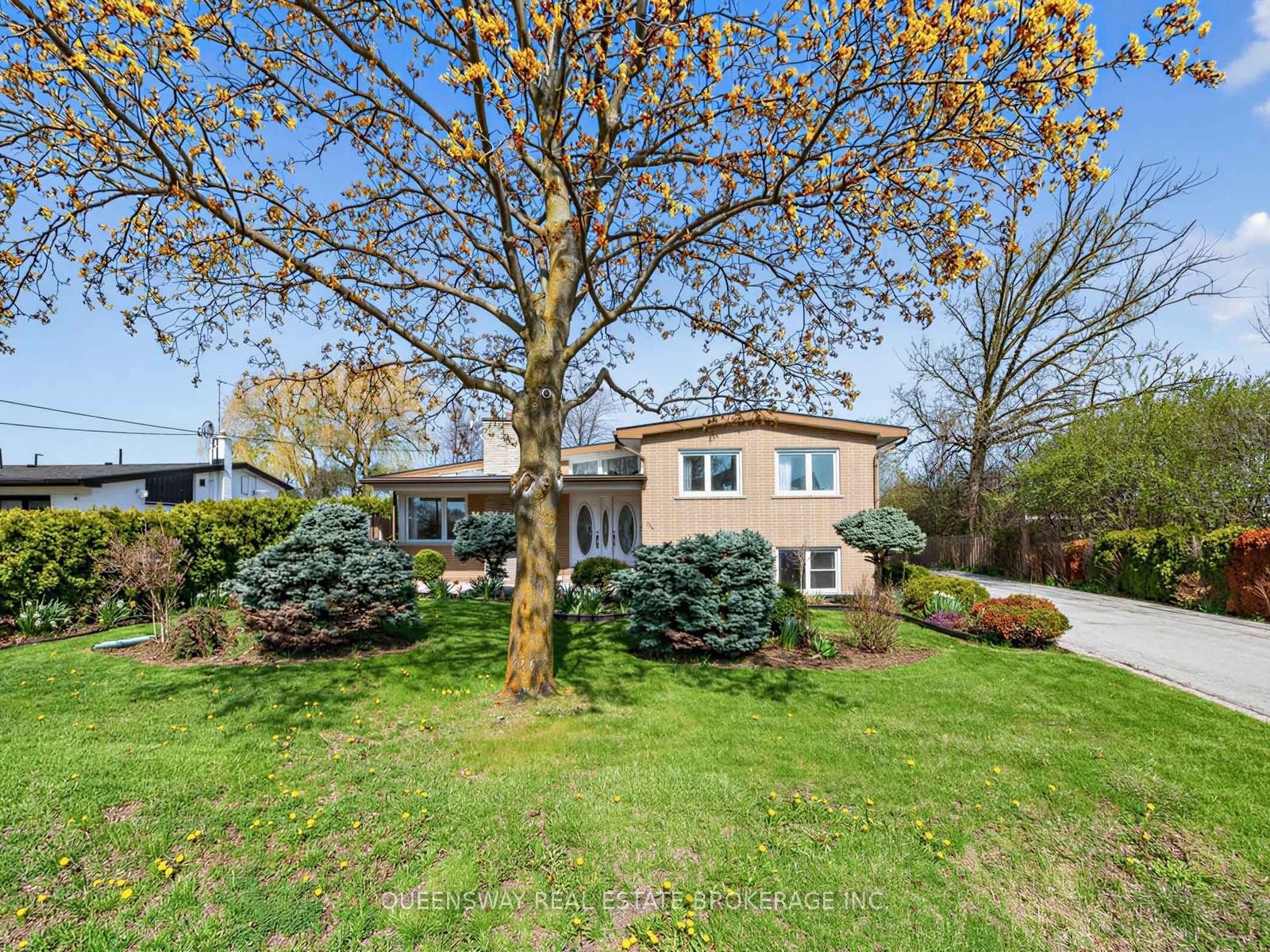 517 Pinegrove Road, Oakville, ON, L6K 2C2 photo 2