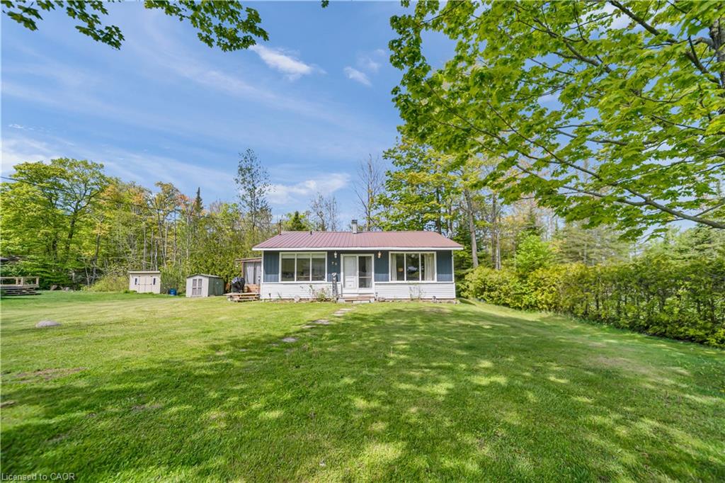 79 Mapleport Crescent, Sauble Beach, ON, N0H 2G0 photo 2