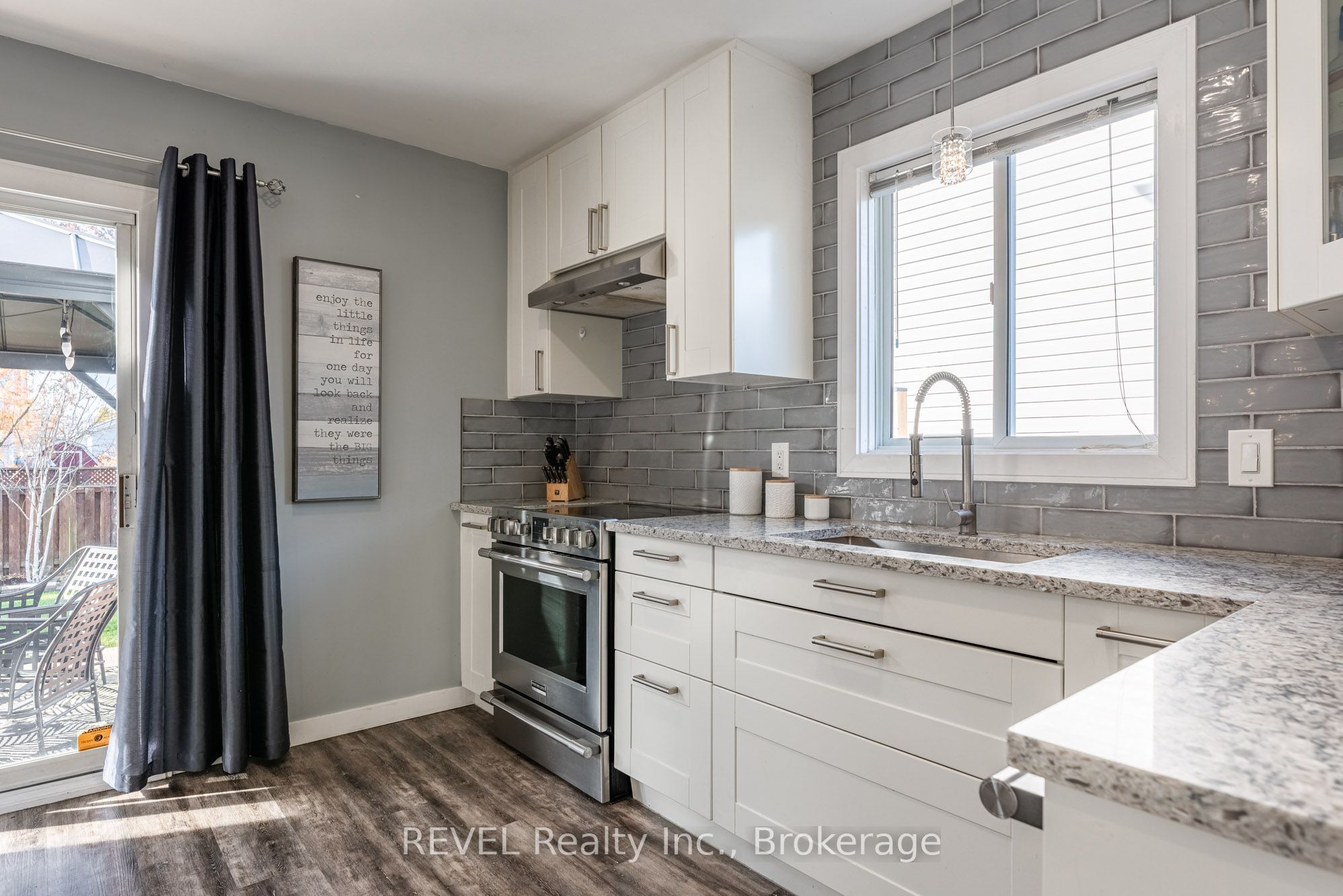 259 Vansickle Road, St. Catharines, ON, L2S 2S9 photo 2
