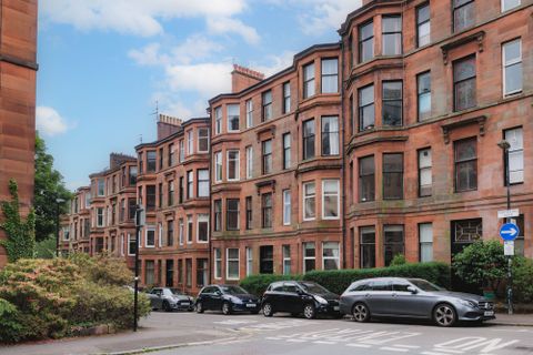 17 Partickhill Road, Partickhill G11