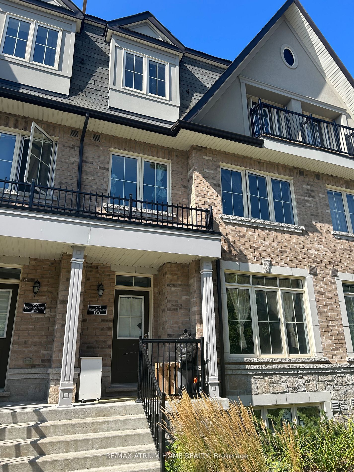 5-1255 Bridletowne Circle, Toronto, ON, M1W 3S4