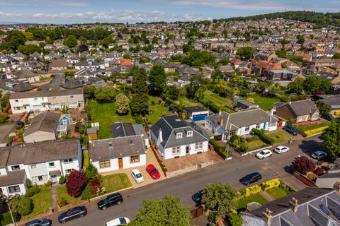 8 Roull Road, Edinburgh EH12