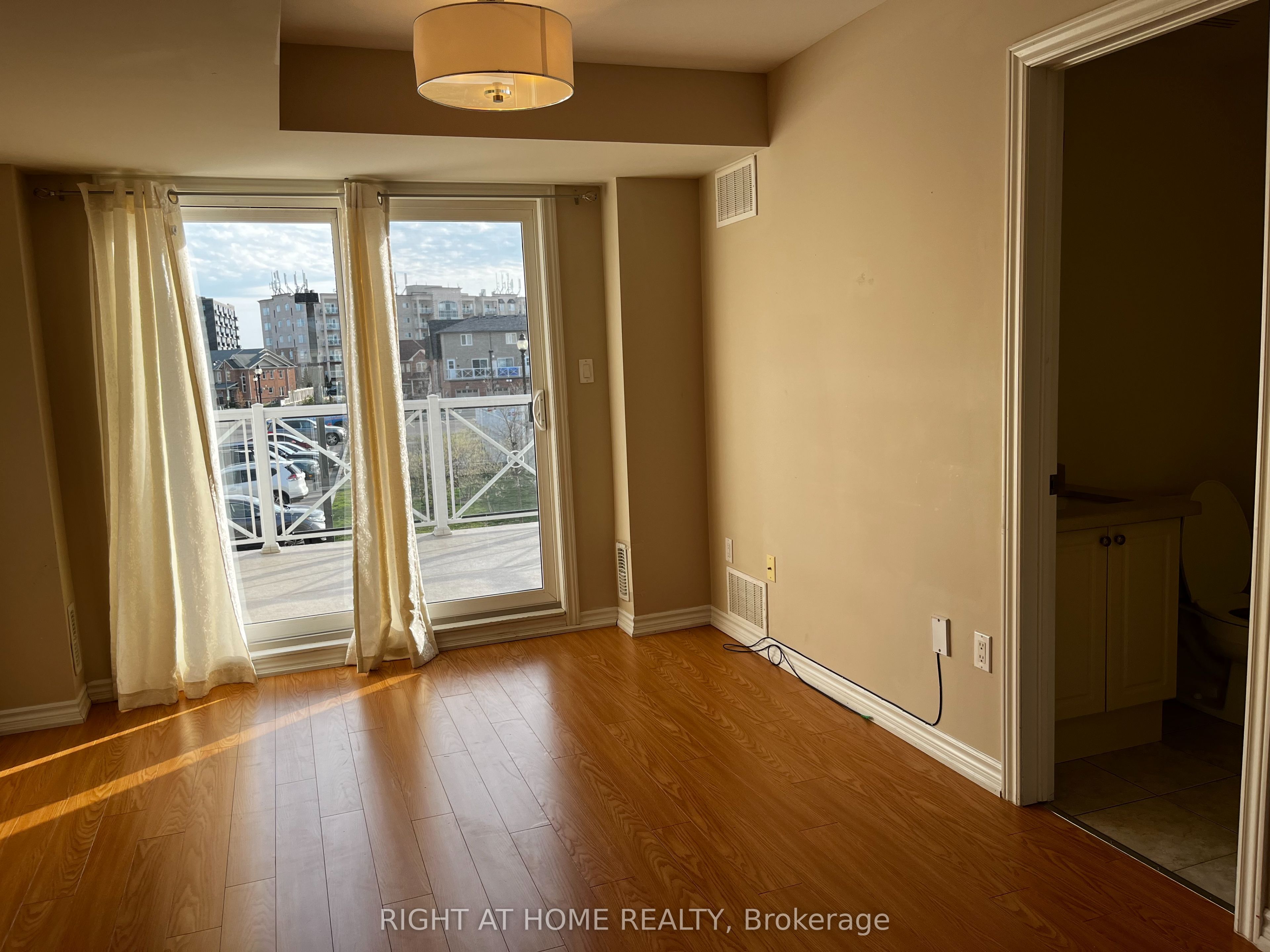 128-1380 Costigan Road, Milton, ON, L9T 8L2 photo 5