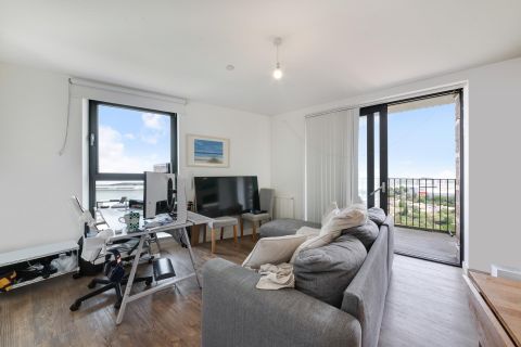 Kingfisher Heights, London E16