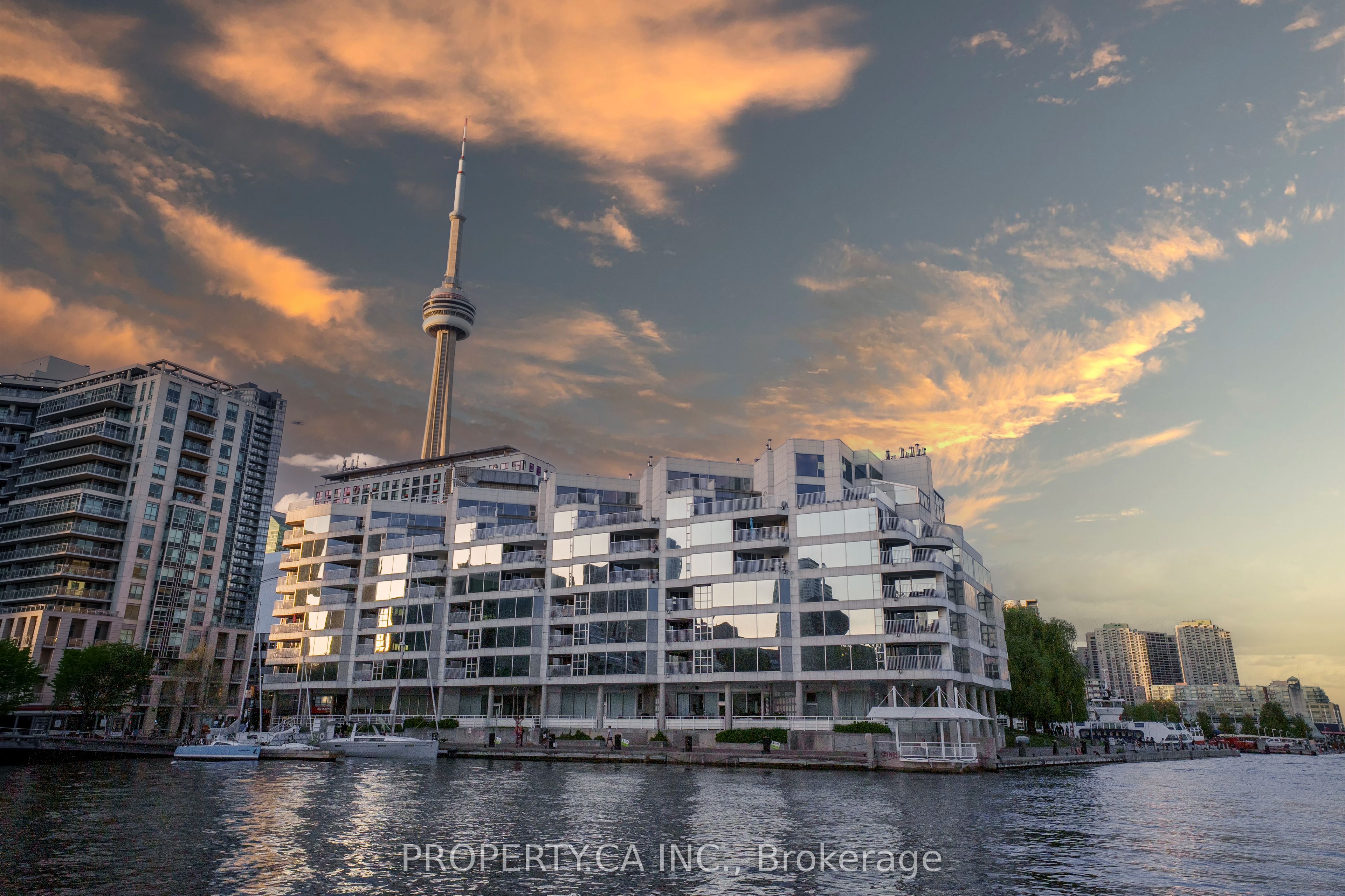 707-401 Queens Quay W, Toronto, ON, M5V 2Y2