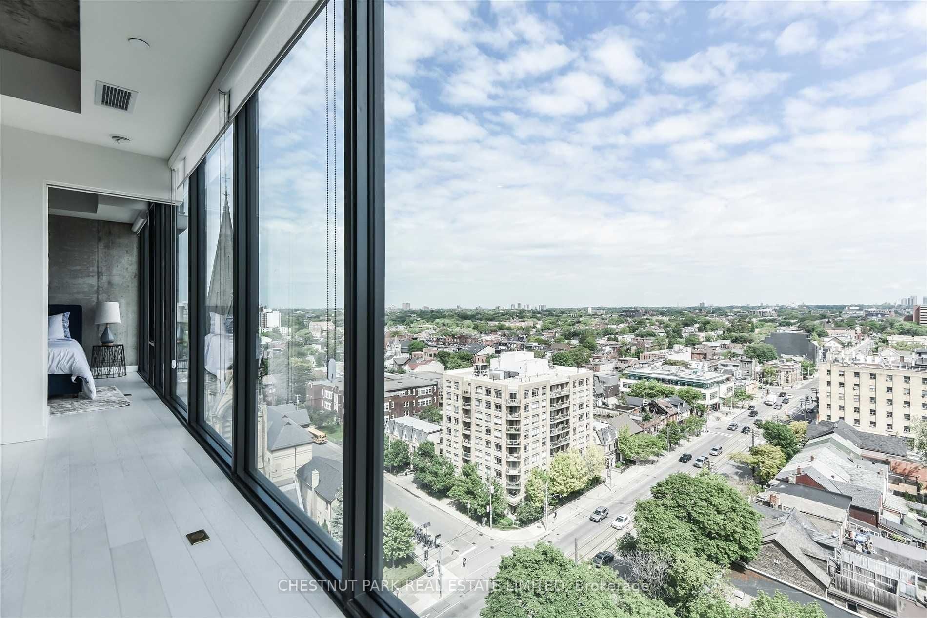 Additional image 5 of 908-111 Bathurst Street, Toronto, ON, M5V 2R1