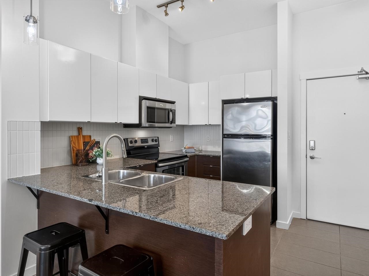 Additional image 6 of 514-13733 107a Street, Surrey, BC, V3T 0B7
