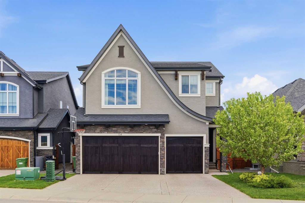 134 Cranbrook Circle SE, Calgary, AB, T3M 2L9