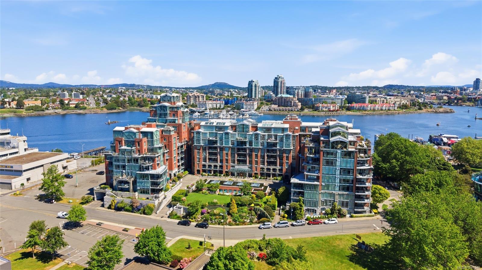 #414-21 Dallas Road, Victoria, BC, V8V 4Z9