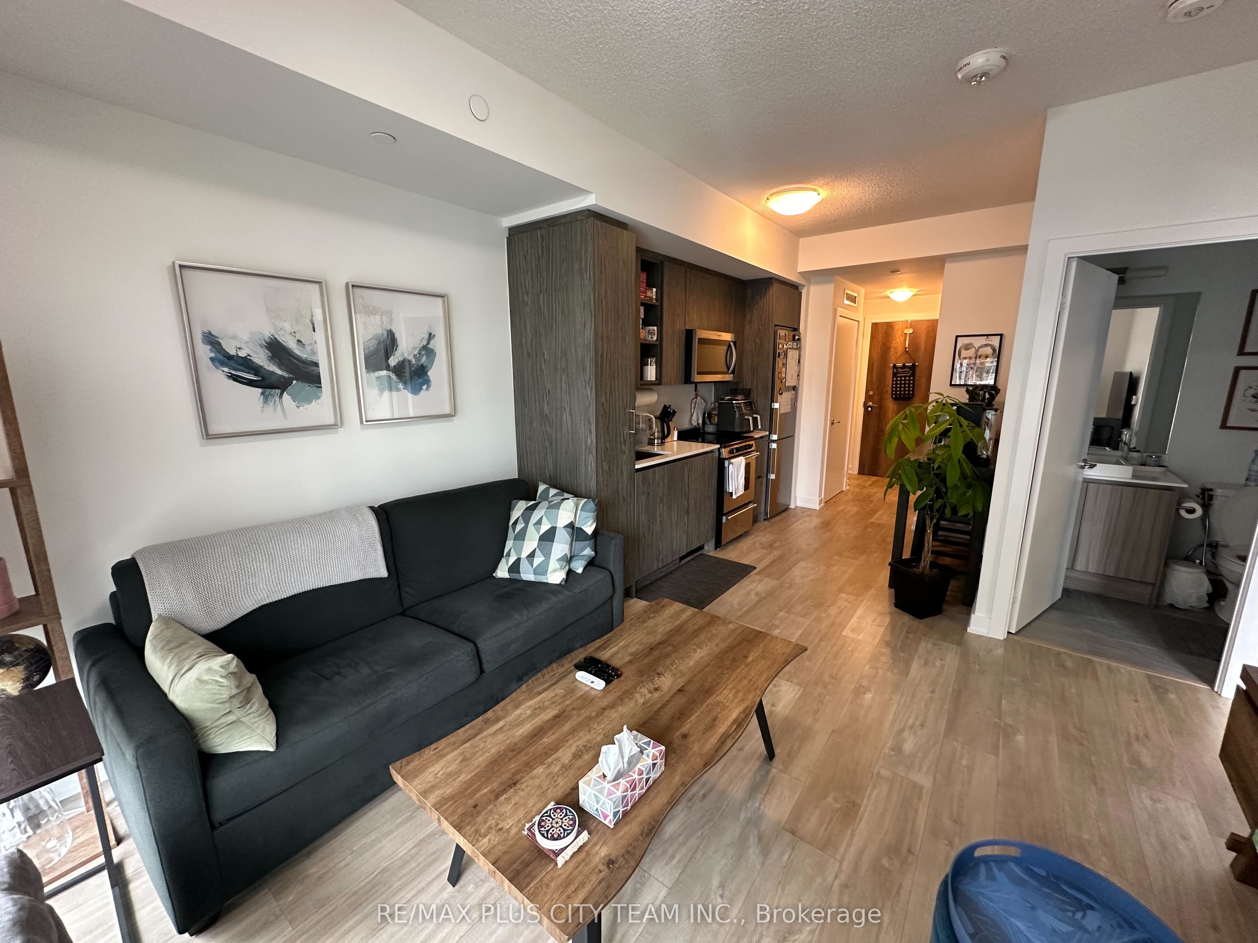 Additional image 3 of 501-251 Manitoba Street, Toronto, ON, M8Y 0C7