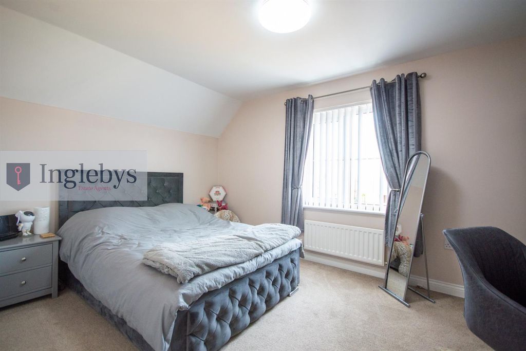 Additional image 14 of 4 bed property for saleDalton Court, Redcar TS10