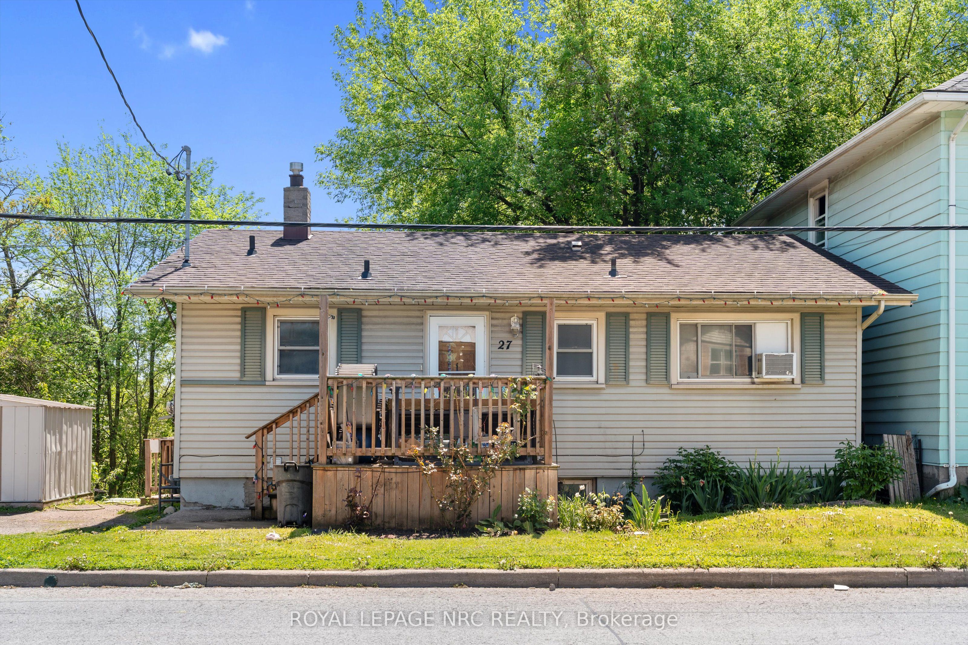 27 Gale Crescent, St. Catharines, ON, L2R 3K8