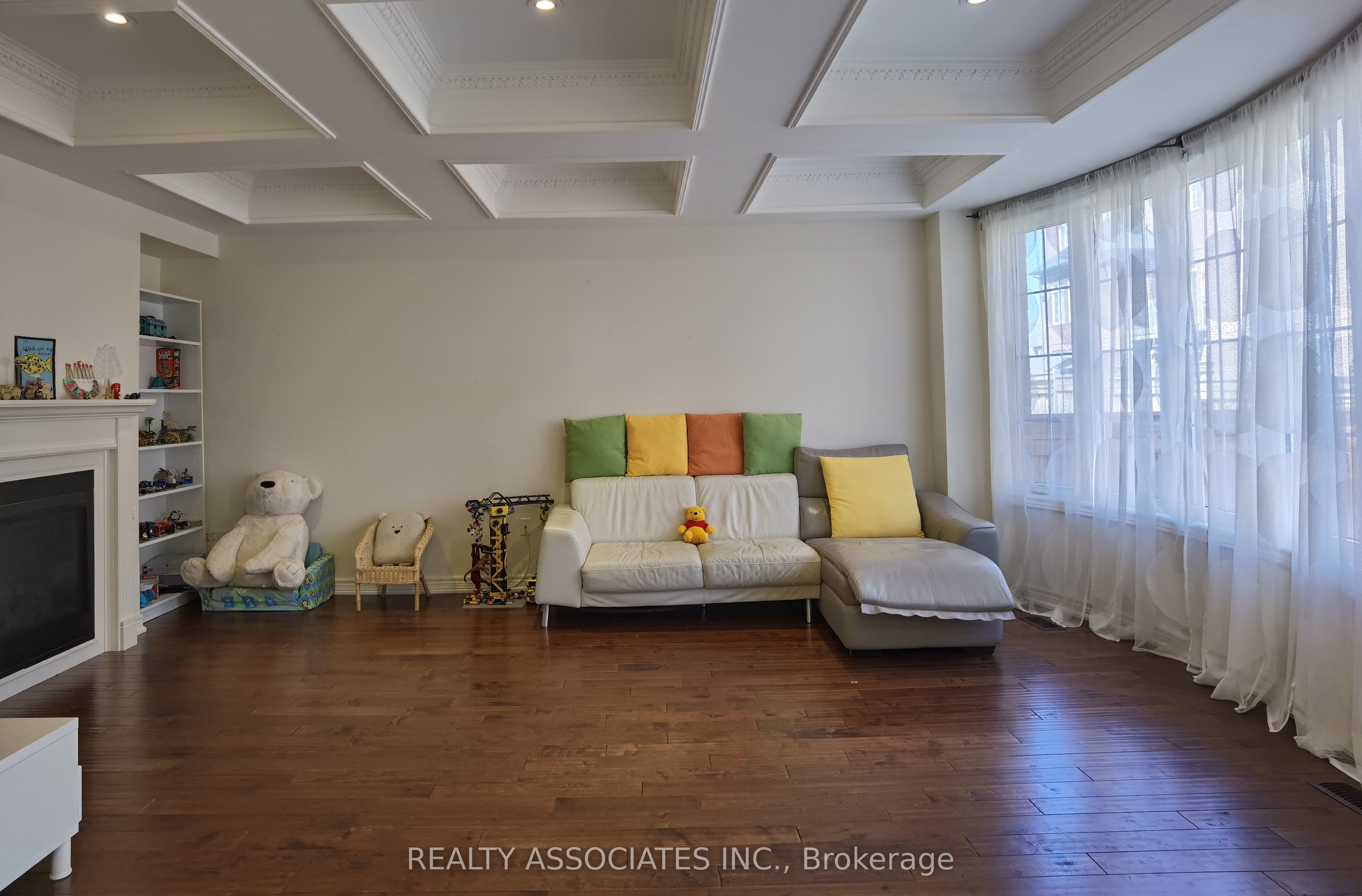 50 Strong Avenue, Vaughan, ON, L6A 4X2 photo 5