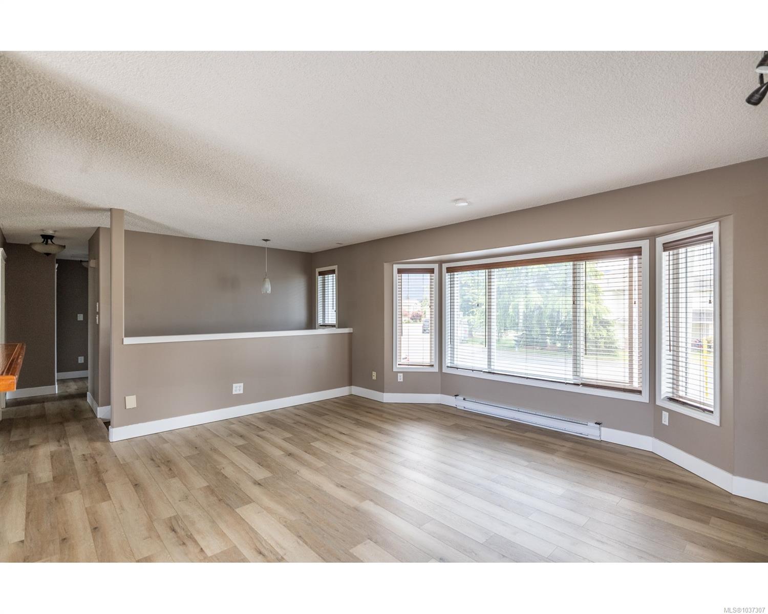 5202 Kaitlyns Way, Nanaimo, BC, V9T 5W1 photo 3