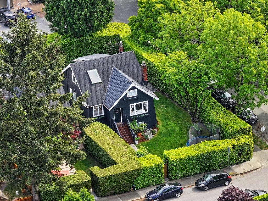 3392 8th Avenue W, Vancouver, BC, V6R 1Y4 photo 3