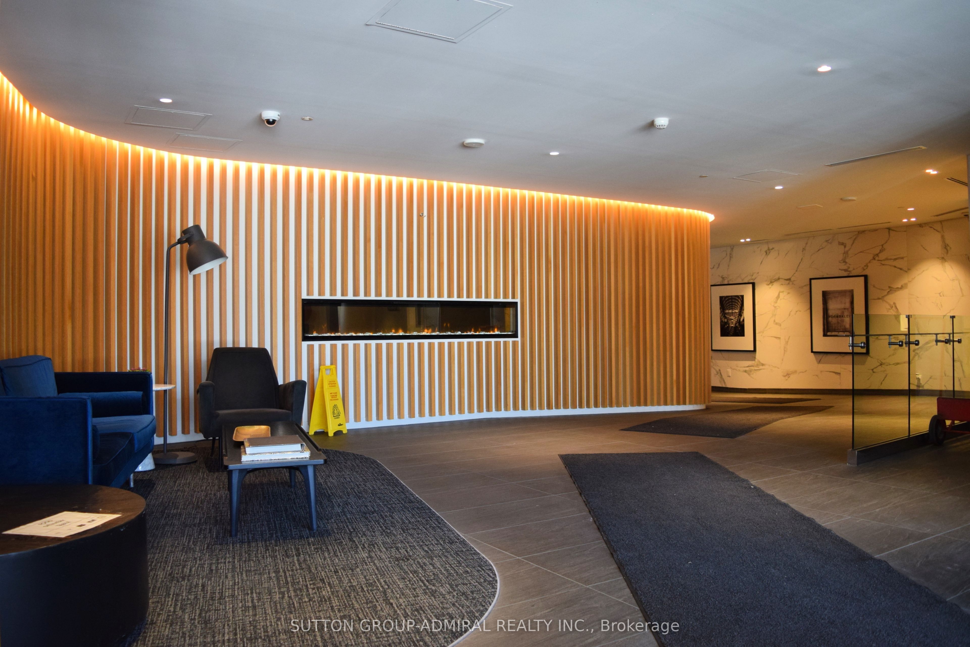 Additional image 5 of 402-160 Flemington Road, Toronto, ON, M6A 0A9