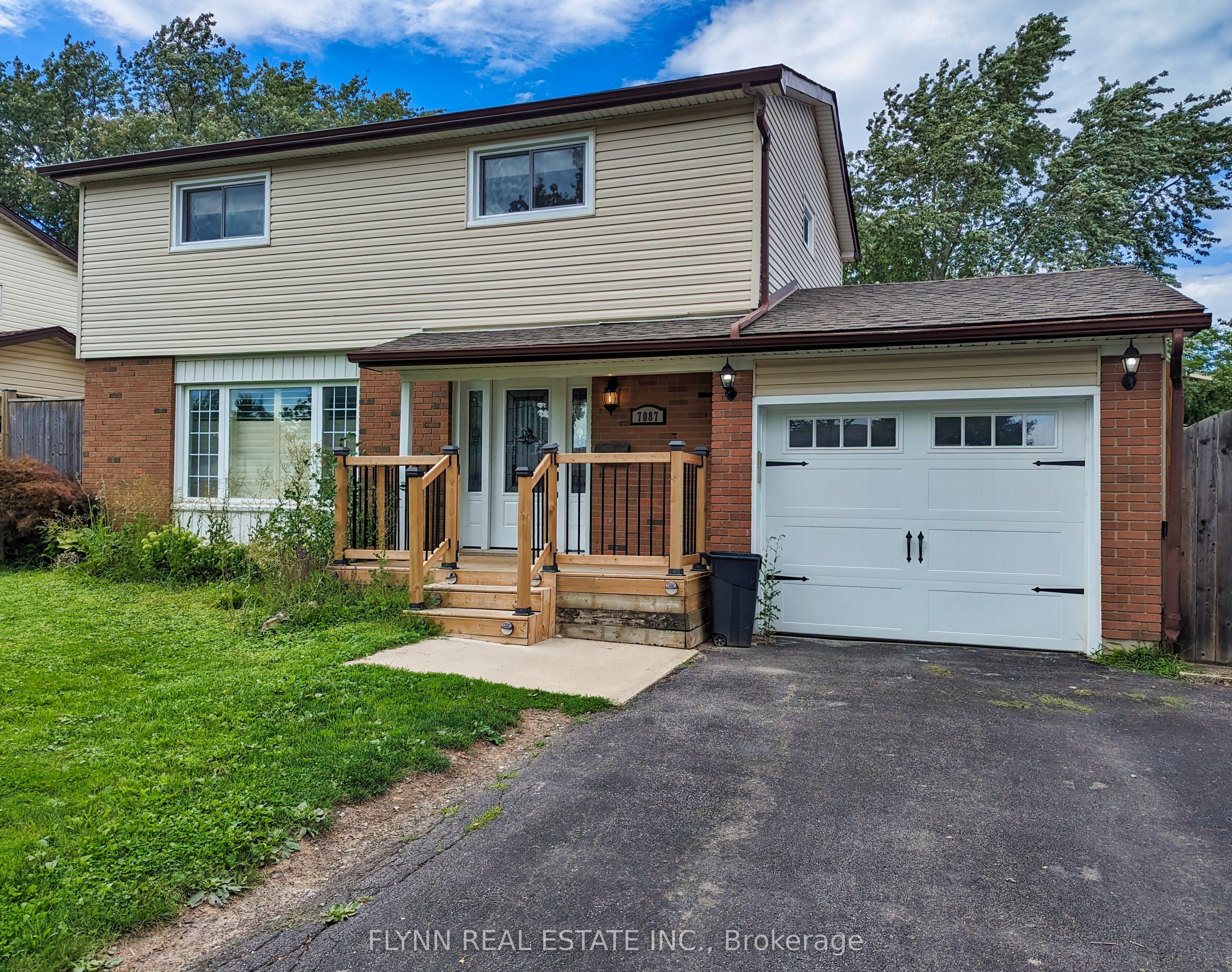 Main-7087 Centennial Street, Niagara Falls, ON, L2G 2Z2 photo 2