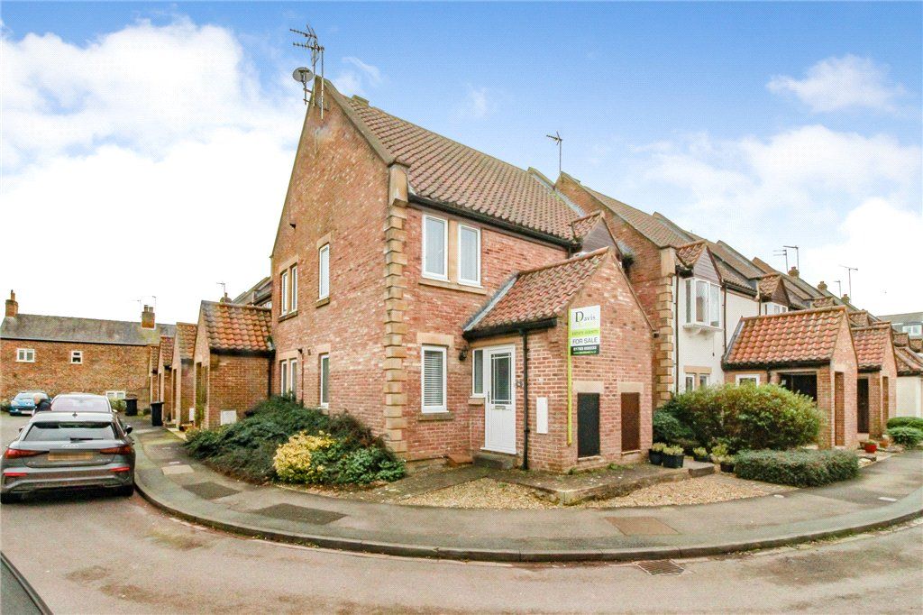 2 bed flat for saleWilliamson Drive, Ripon, North Yorkshire HG4