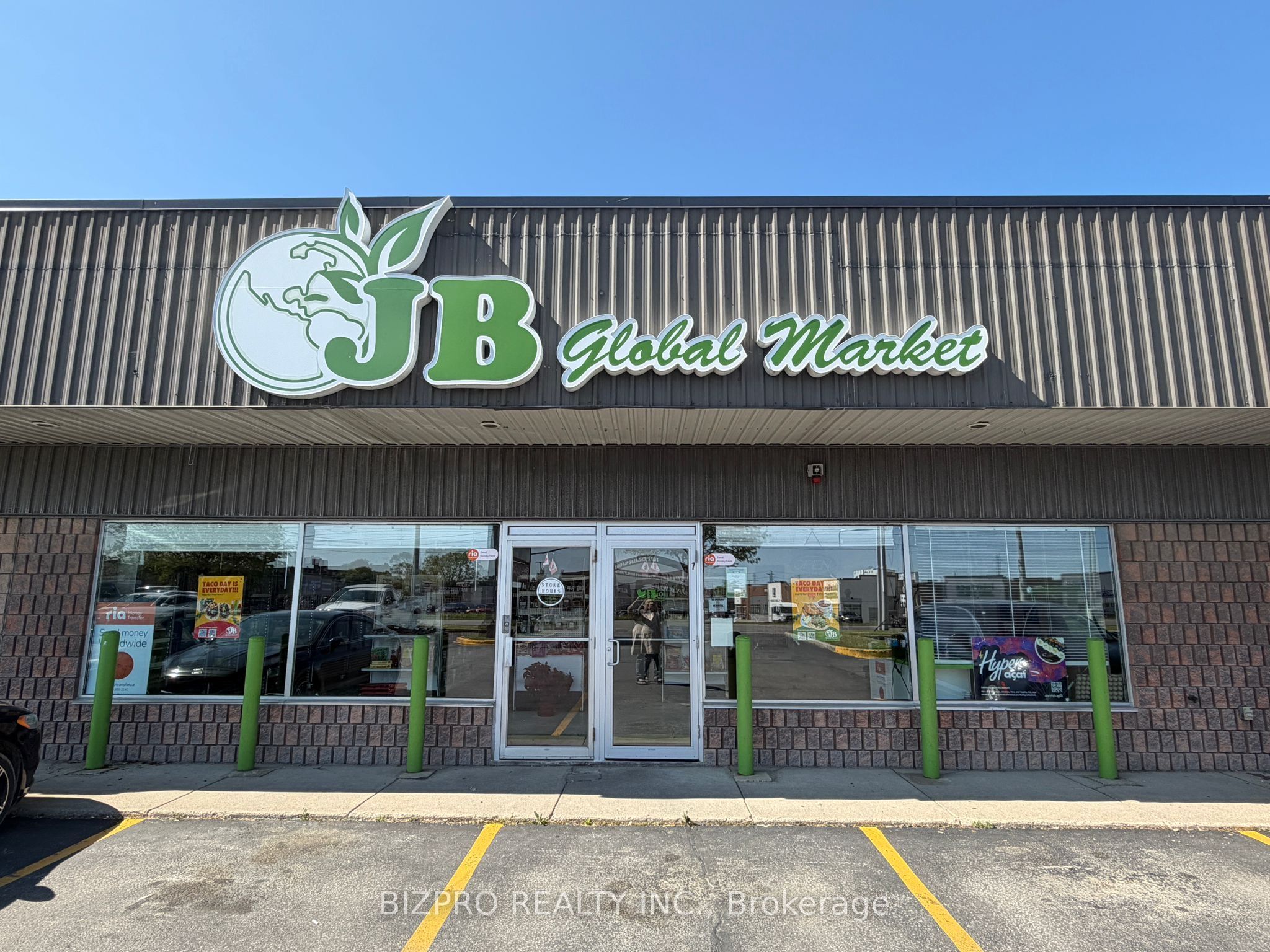 7-1200 London Road, Sarnia, ON, N7S 1P4