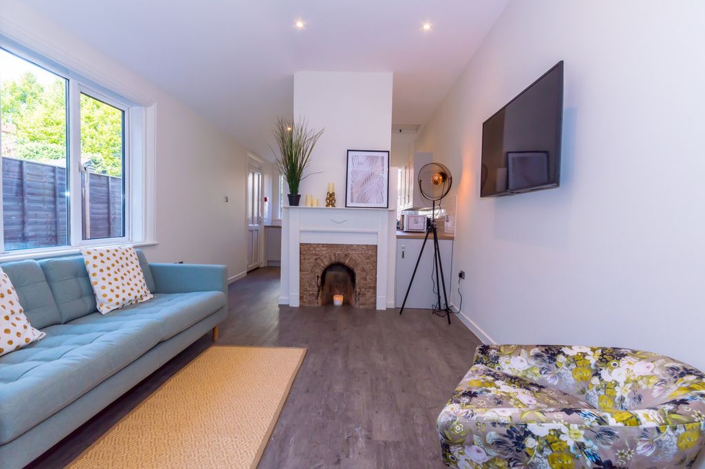 Additional image 5 of 6 bed semi-detached house for saleLondon Road, Reading RG1