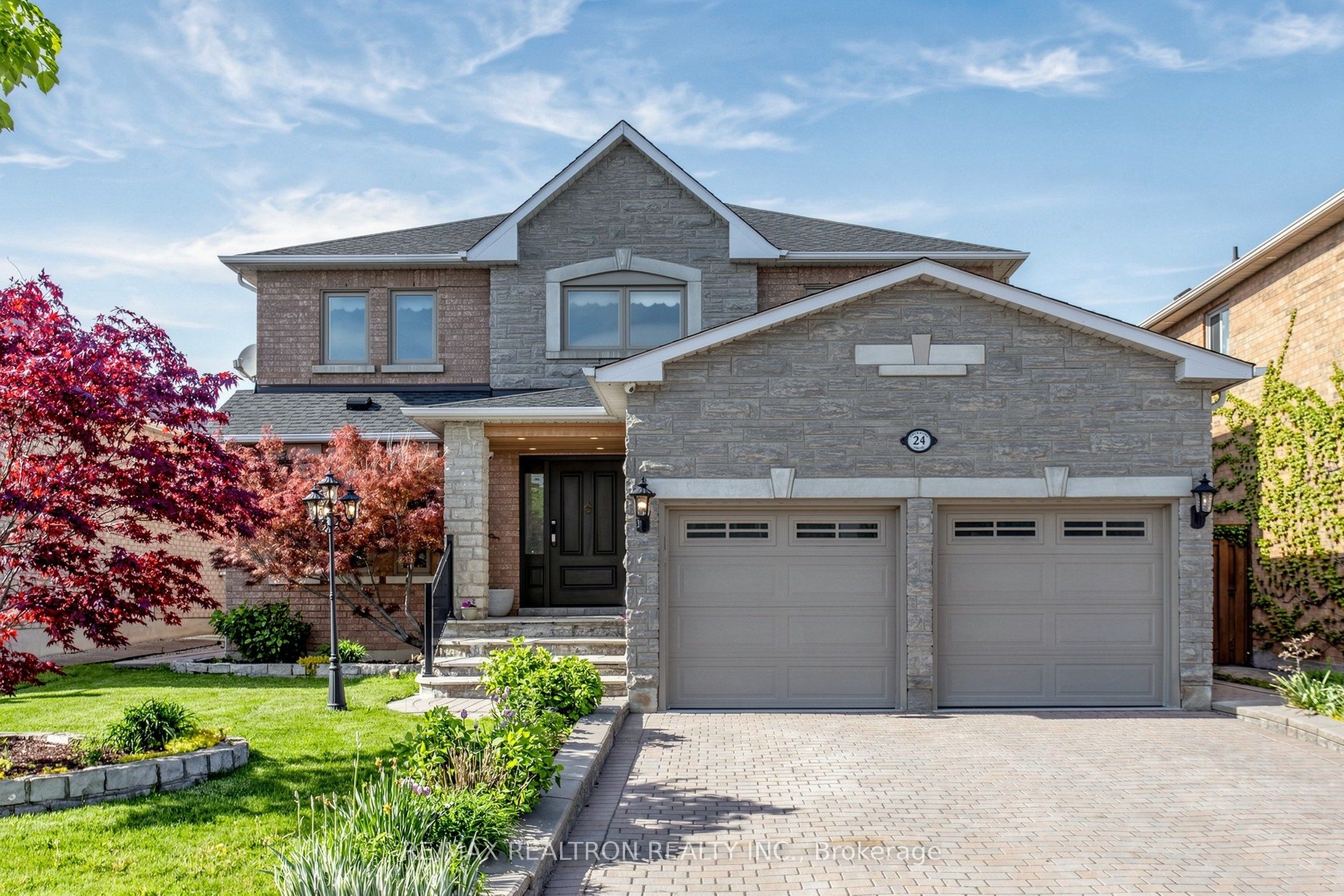 24 Drummond Drive, Vaughan, ON, L6A 2M5