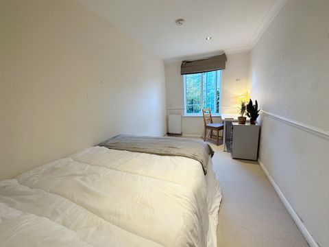 London E14, Room to rent