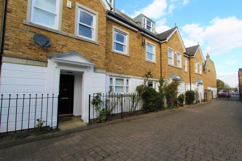 Gideon Mews, St Marys Road, Ealing, London W5