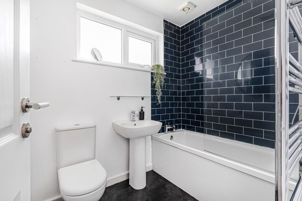 Additional image 14 of 2 bed detached bungalow for saleTrevingey Crescent, Redruth TR15