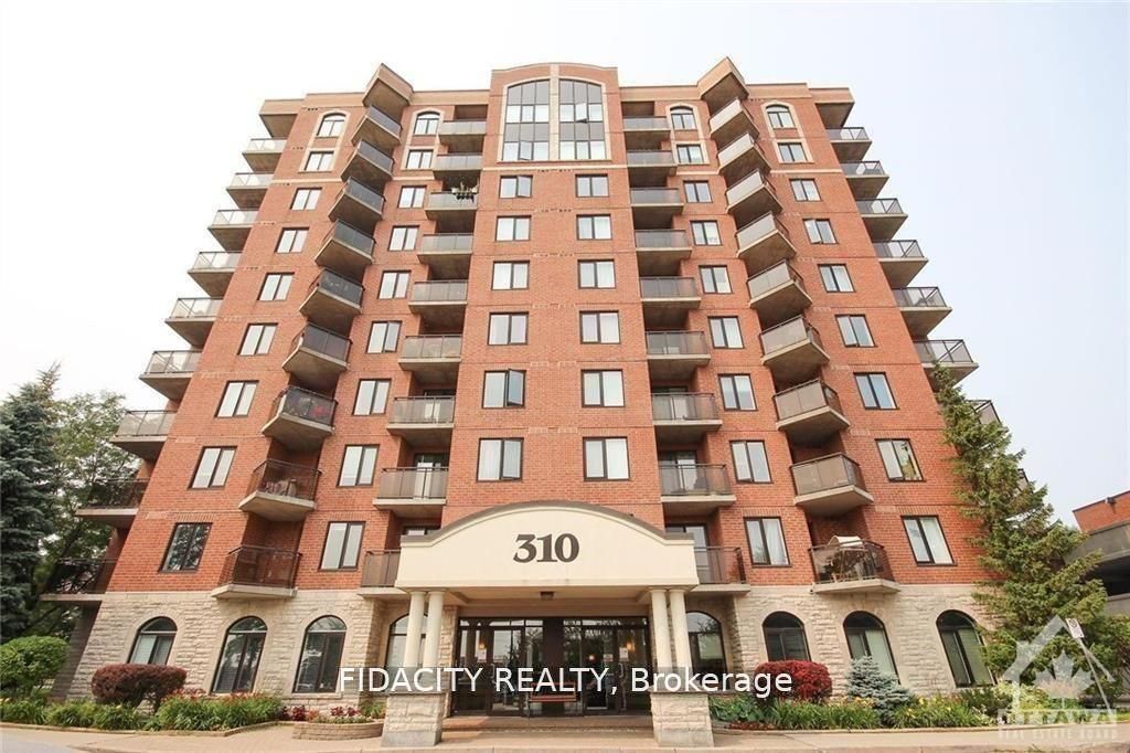 2E-310 Central Park Drive, Ottawa, ON, K2C 4G4