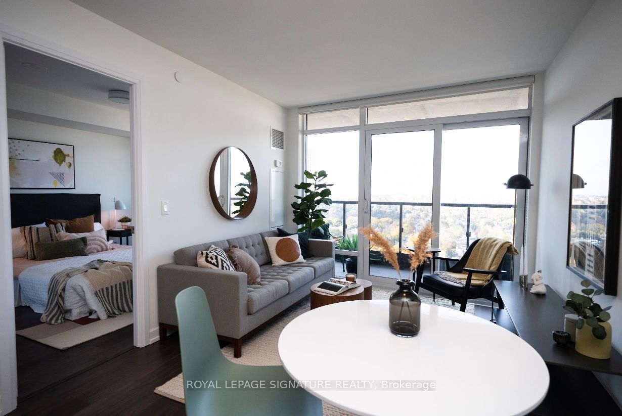 Additional image 2 of 702-18 Erskine Avenue, Toronto, ON, M4P 0C9